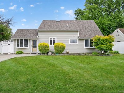 39 Boat Lane, Levittown, NY, 11756