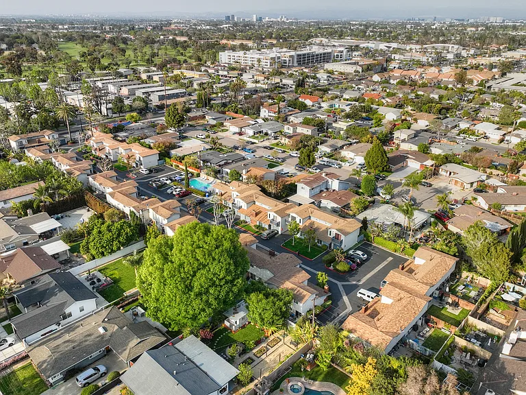 Arial View of Fox Hollow Townhomes