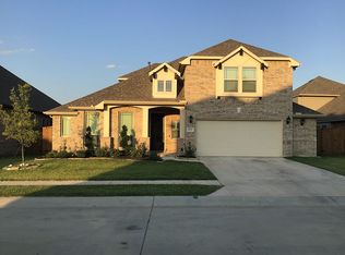 1112 Misty Ridge Dr, Justin, TX 76247