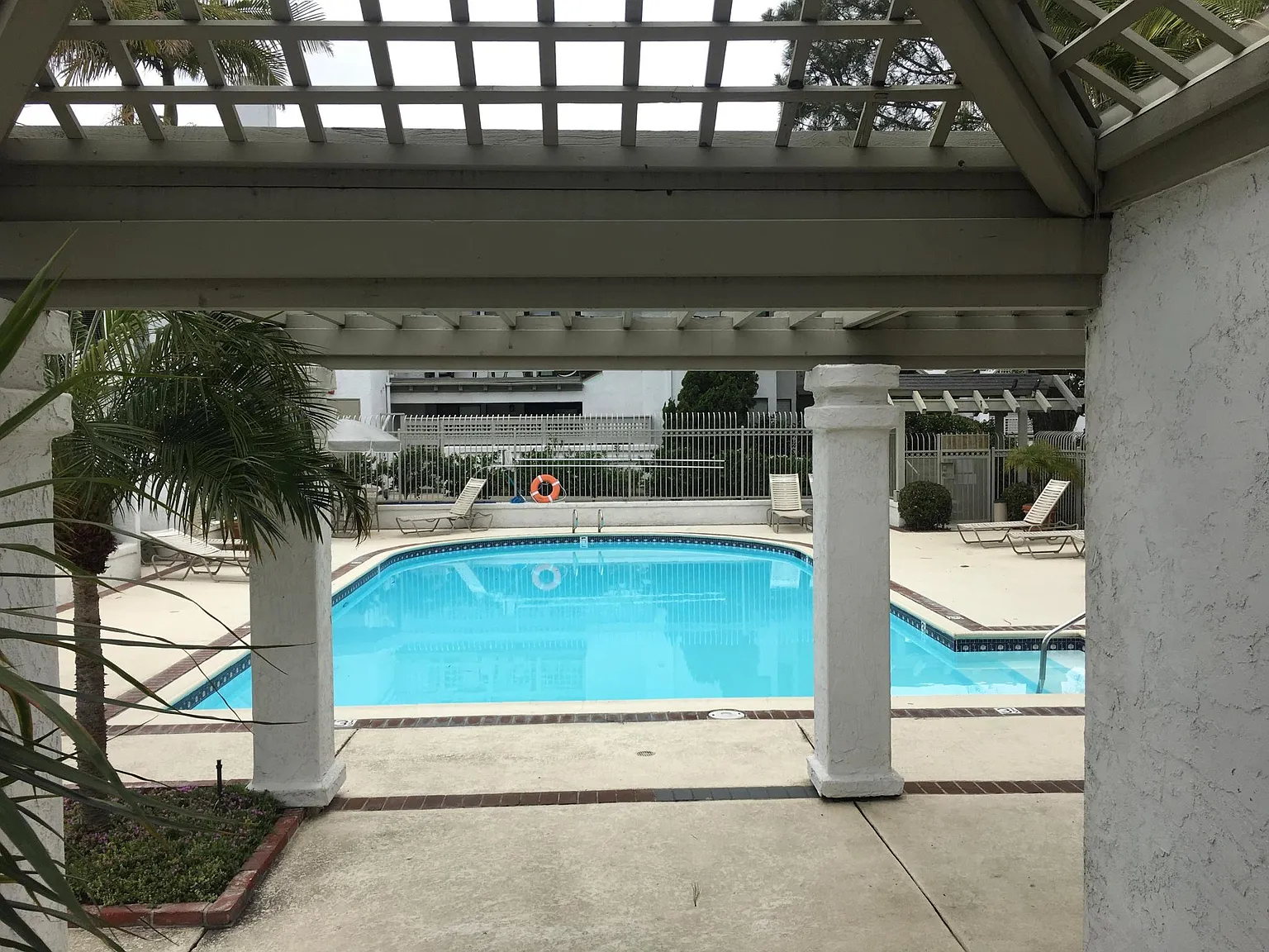 536 Via De La Valle — Photo 3