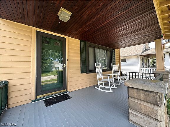 3rd image of 4003 Yorkshire Ave