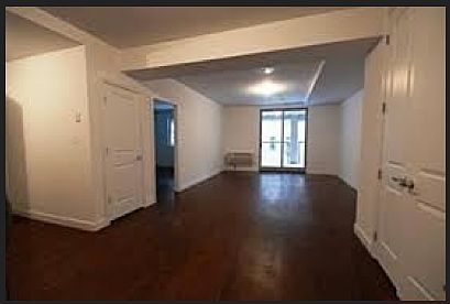 Huge gorgeous living/dining 