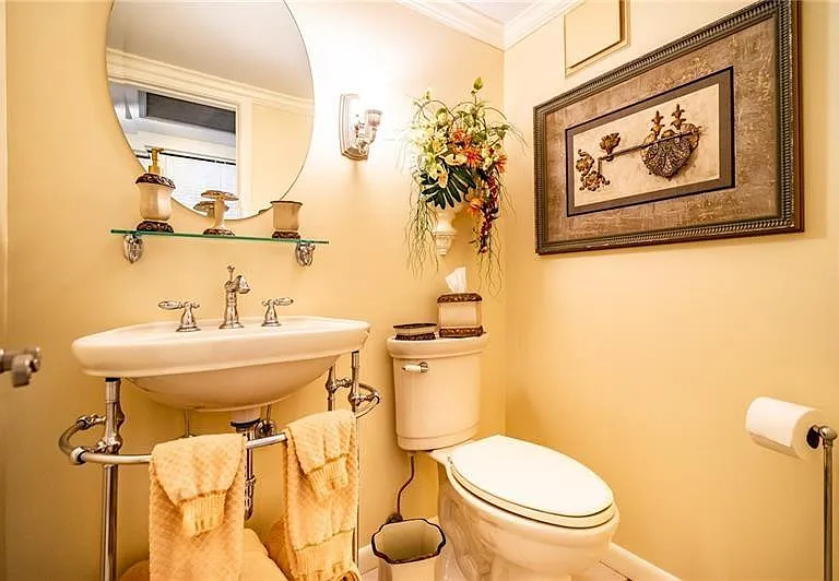 137 Farnham Cres #137-F — Photo 18