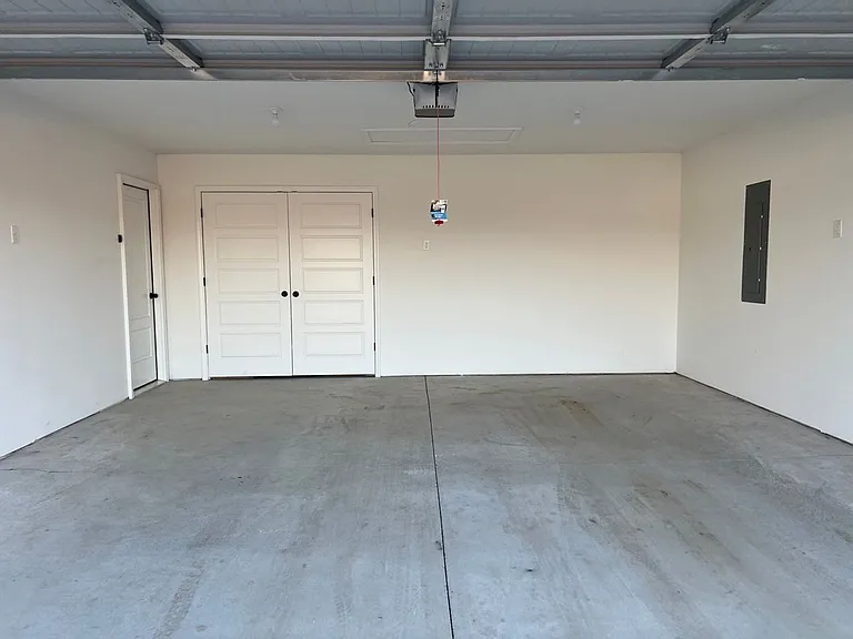 608 Short Leaf Ln — Photo 26