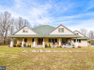 540 Forest Grove Rd, Vineland, NJ 08360