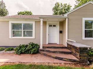 31 James St, Fairport, NY 14450