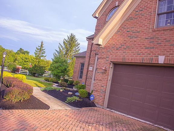 4th image of 323 Shalebrook Dr
