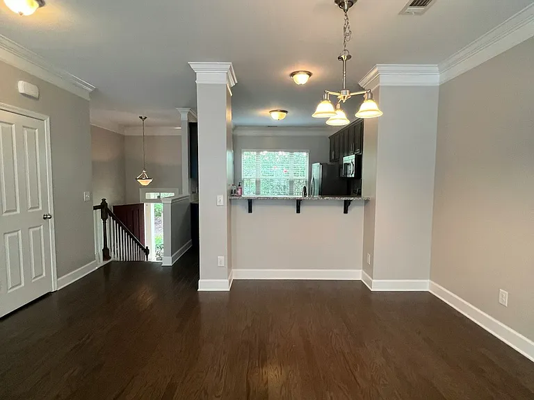 5541 Prada Dr — Photo 6