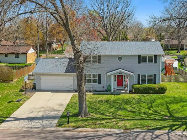 712 Knipp Ave, Mascoutah, IL 62258