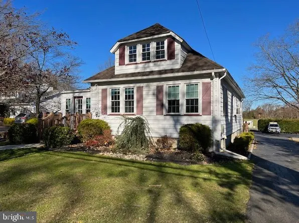 79 Davidsons Mill Rd, North Brunswick, NJ 08902