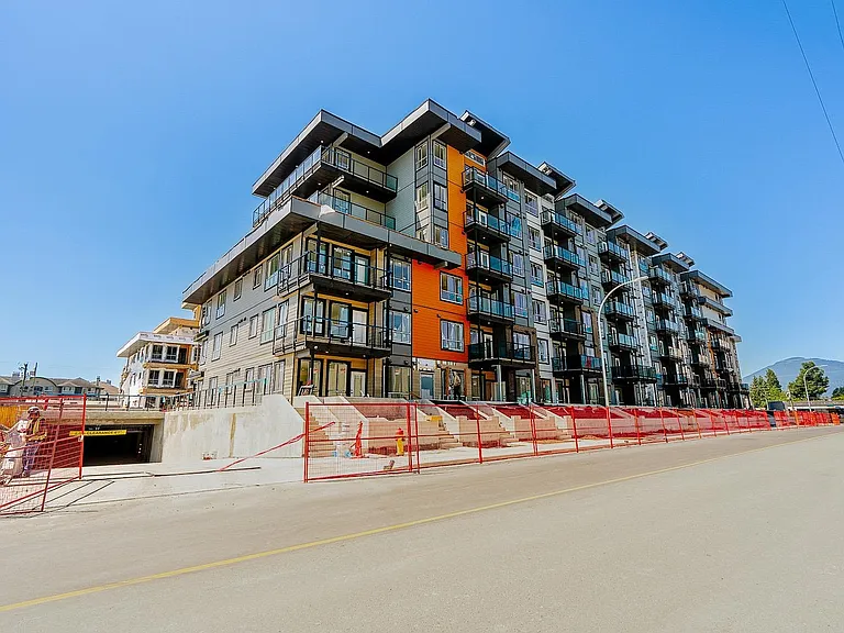 45815 Princess Ave #G3 — Photo 16