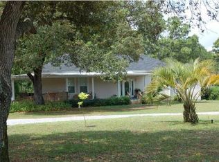 5114 Natties Ct, Gulf Breeze, FL 32563