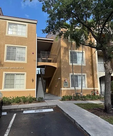 8070 N Nob Hill Rd #205 — Photo 18