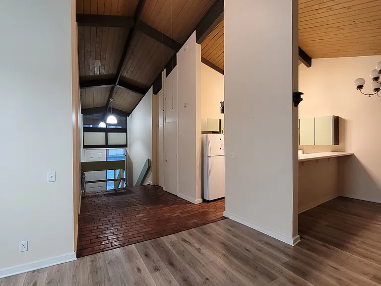 872 Sierra Vista Dr #5 — Photo 12