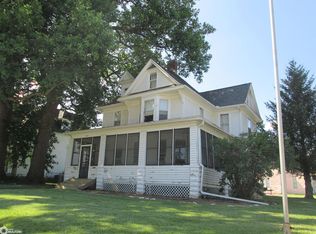 400 Harrison Ave, Burlington, IA 52601