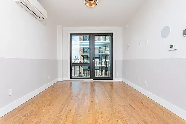 Rented by JCS Realty Group LLC | media 6