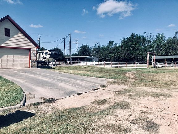 2nd image of 72 County Road 227