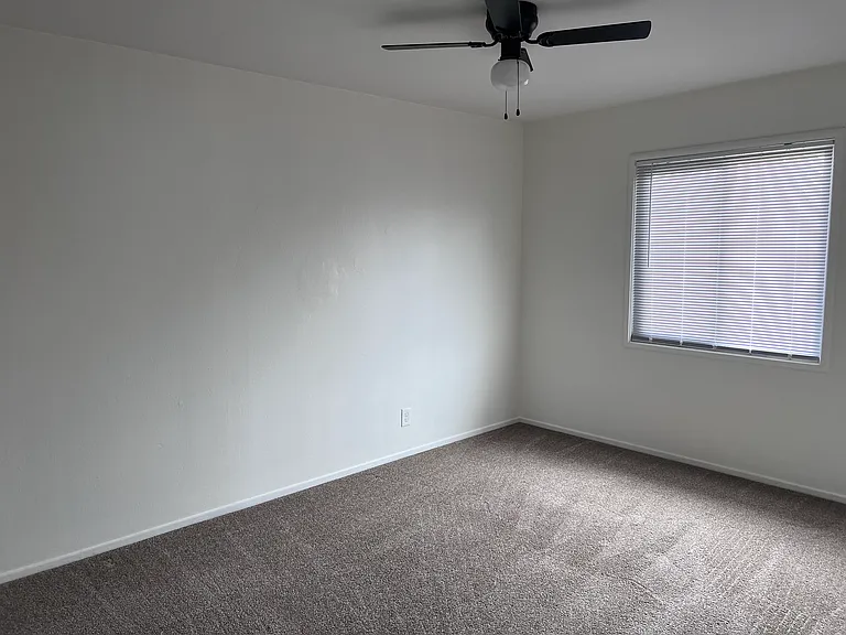 383 Shirley Ave — Photo 9