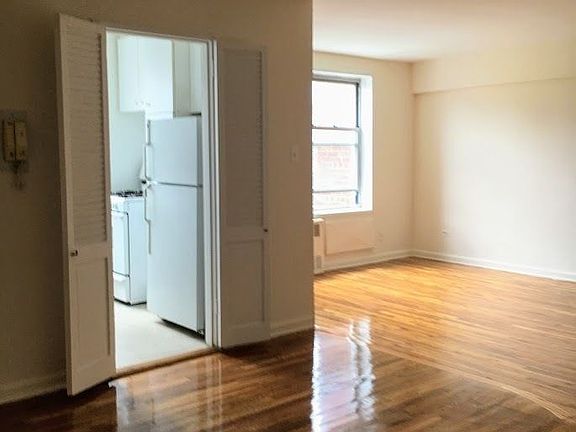 4th image of 6565 Wetherole St APT 4J