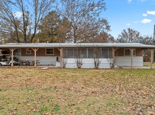 102 Walnut St, Spavinaw, OK 74366
