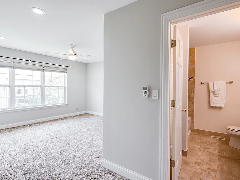 806 Woodewind Dr — Photo 14