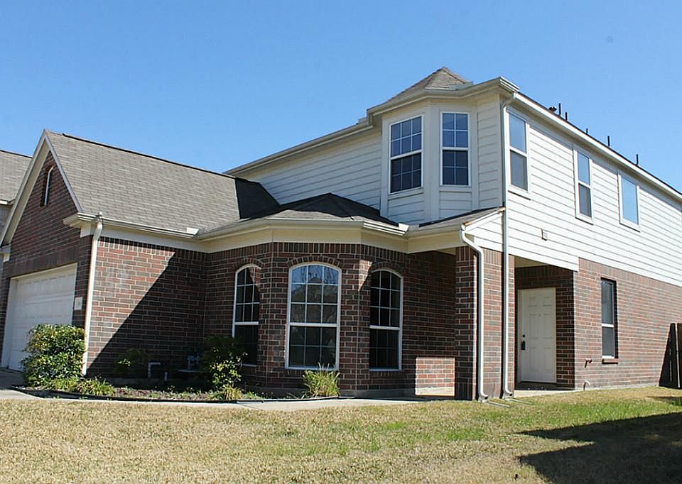 1st image of 19519 Gentle Creek Way