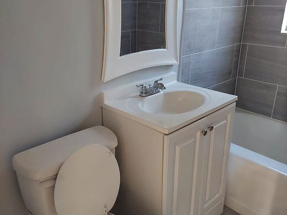 2nd image of 1765 Mount Herman St APT B