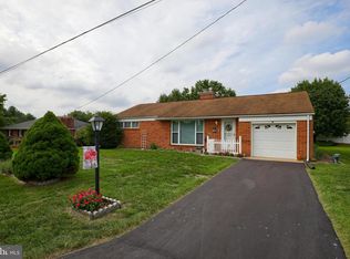 2365 Sycamore Rd, York, PA 17408