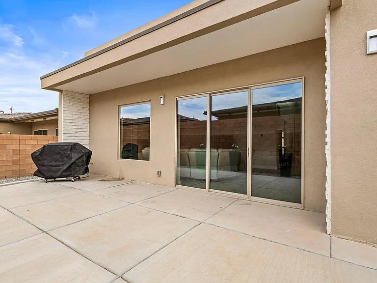 7908 Tiburon Hills Dr NW — Photo 27