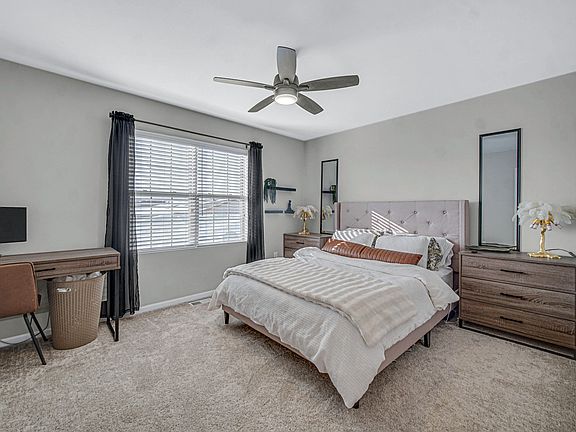 4th image of 1825 Dogwood Ct