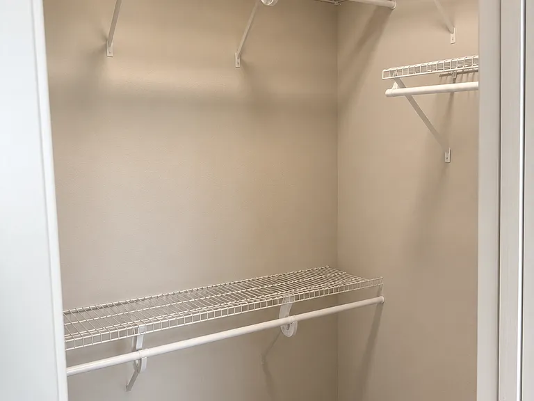 1415 NW Katie Dr — Photo 17