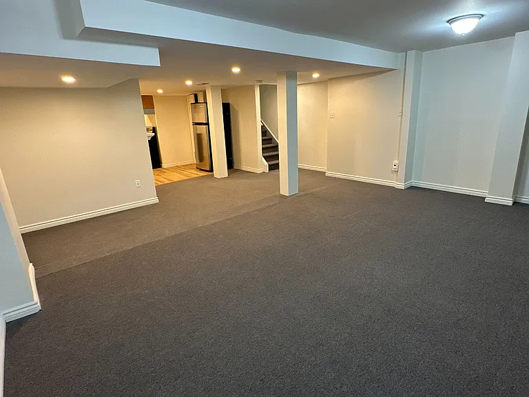 33 Brightsview Dr — Photo 4
