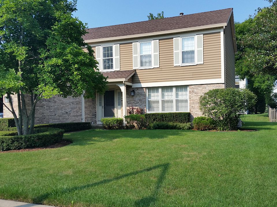 2nd image of 908 Hilldale Ln