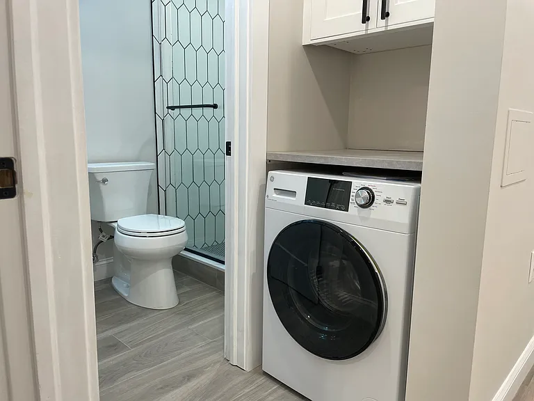 Combination washer/dryer.