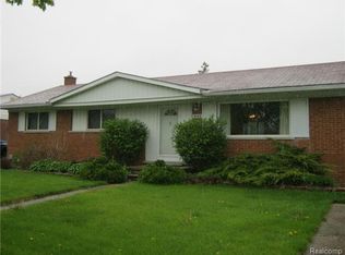 31155 Shawn Dr, Warren, MI 48088