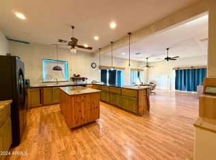 38715 N 205th Ave, Morristown, AZ 85342