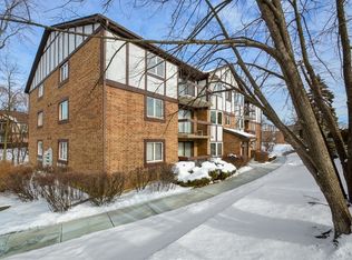 6816 Joliet Rd APT 5, Indian Head Park, IL 60525