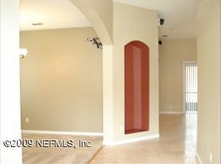 2789 Coachman Lakes Dr, Jacksonville, FL 32246