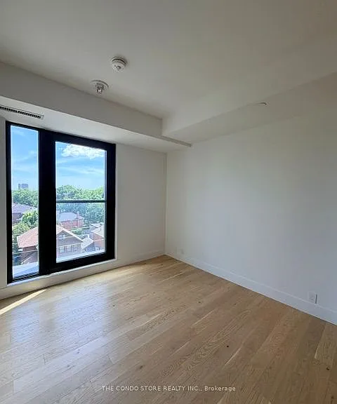 1414 Bayview Ave #504 — Photo 10