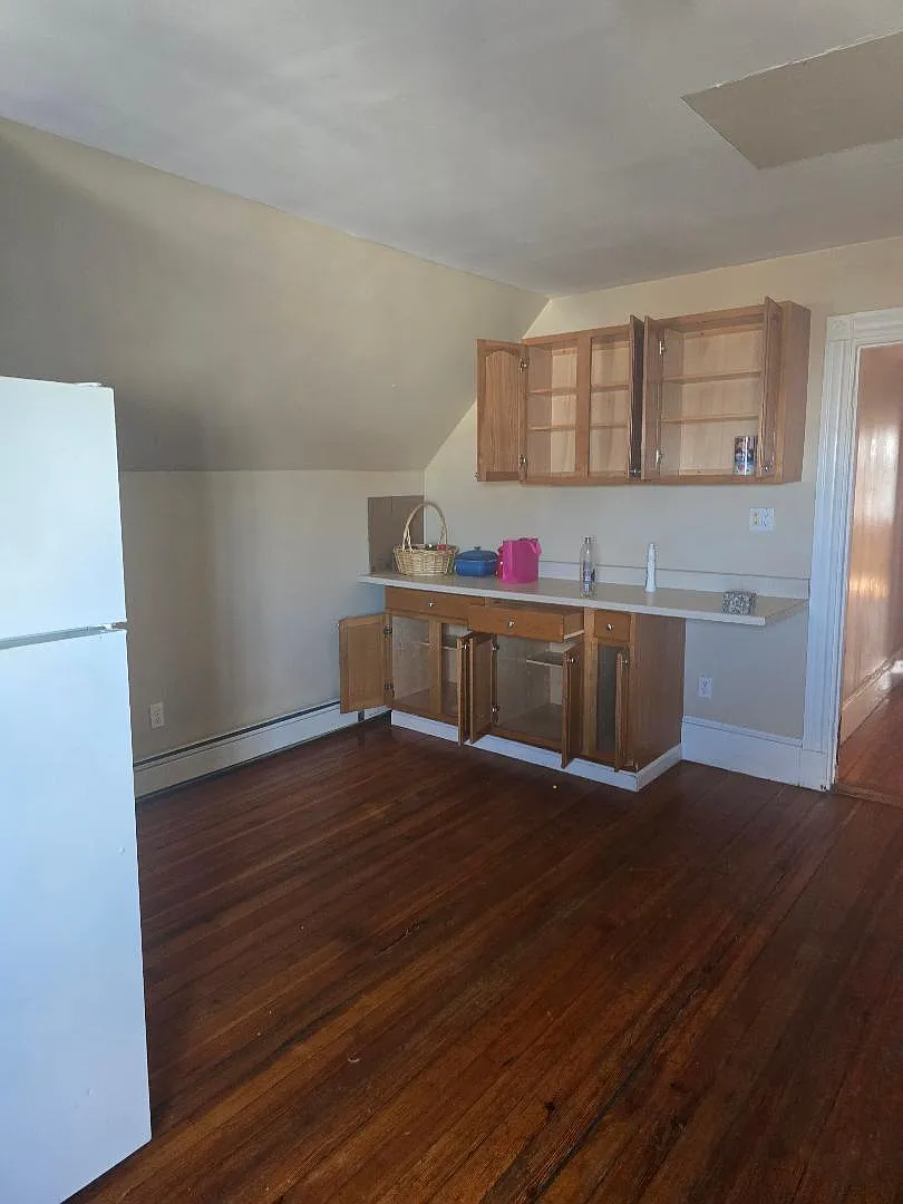 2 bed, 1198 sqft, $2,800 — Photo 2