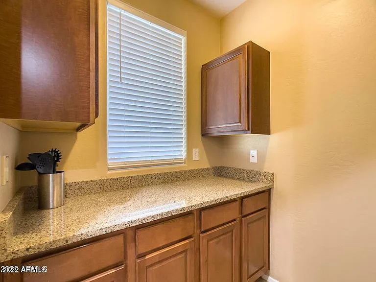 2406 W Sienna Bouquet Pl — Photo 15