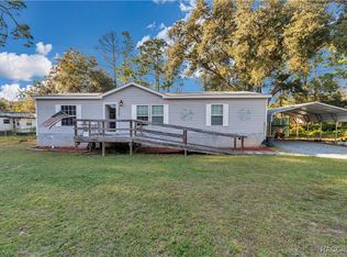 5860 SE 183rd Ter, Ocklawaha, FL 32179