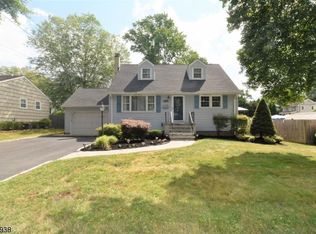 515 Longfellow Ave, Piscataway, NJ 08854