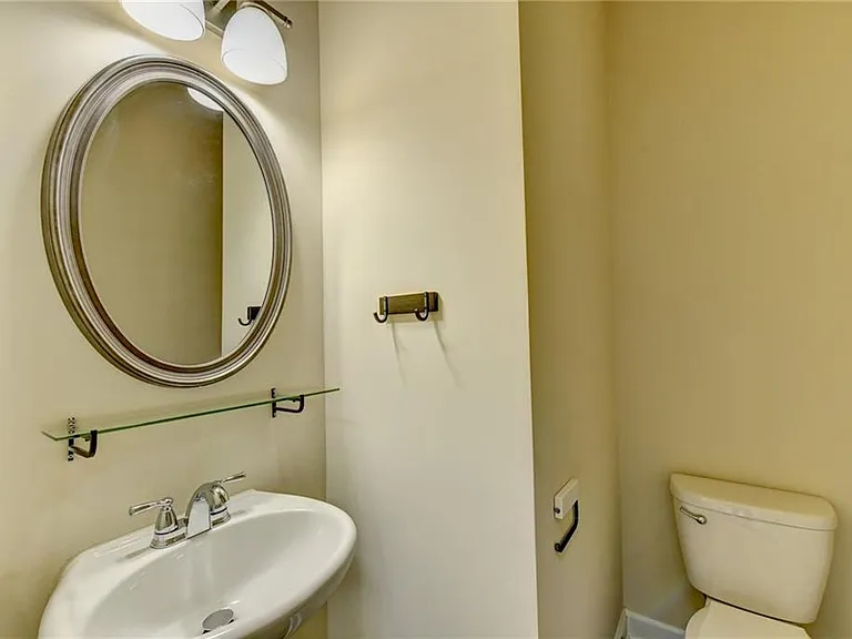 4307 Tacoma Trce — Photo 25