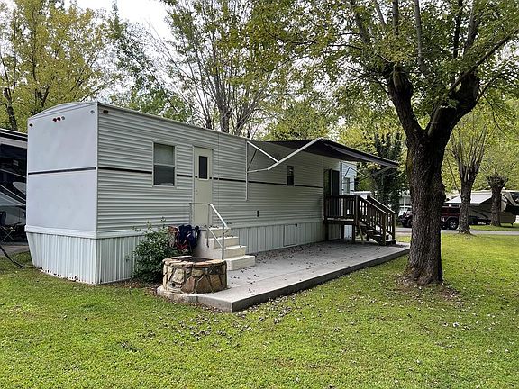 4th image of 4229 E Parkway Lot 298