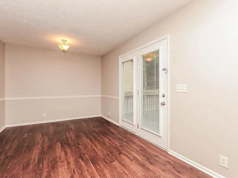 412 Elegance Way — Photo 6