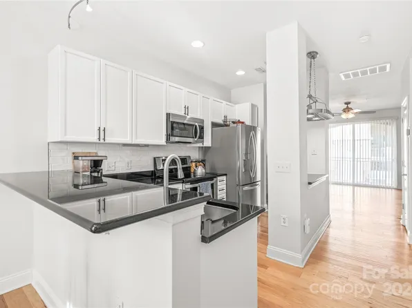 1314 Kenilworth Ave Unit 218, Charlotte, NC 28203