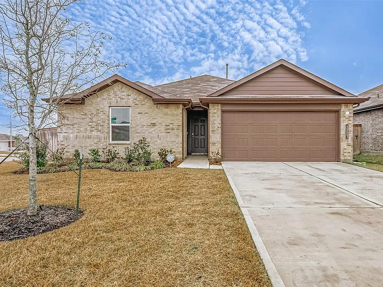 40603 Pine Spruce Ln — Photo 2