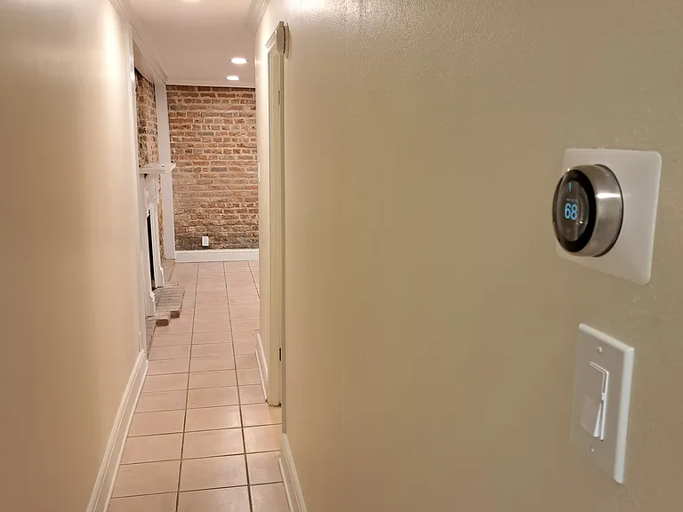 617 Dauphine St #9 — Photo 24