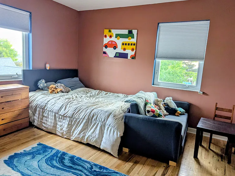 Second upstairs bedroom